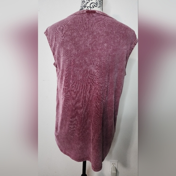 Torrid Ribbed Muscle Tank size 10 - Picture 4 of 4